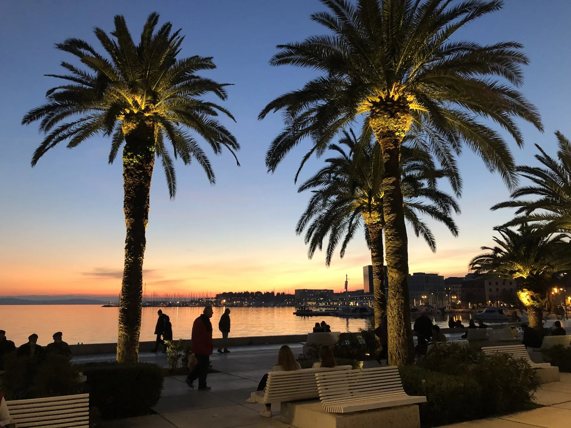 Rasvjeta riva - split
